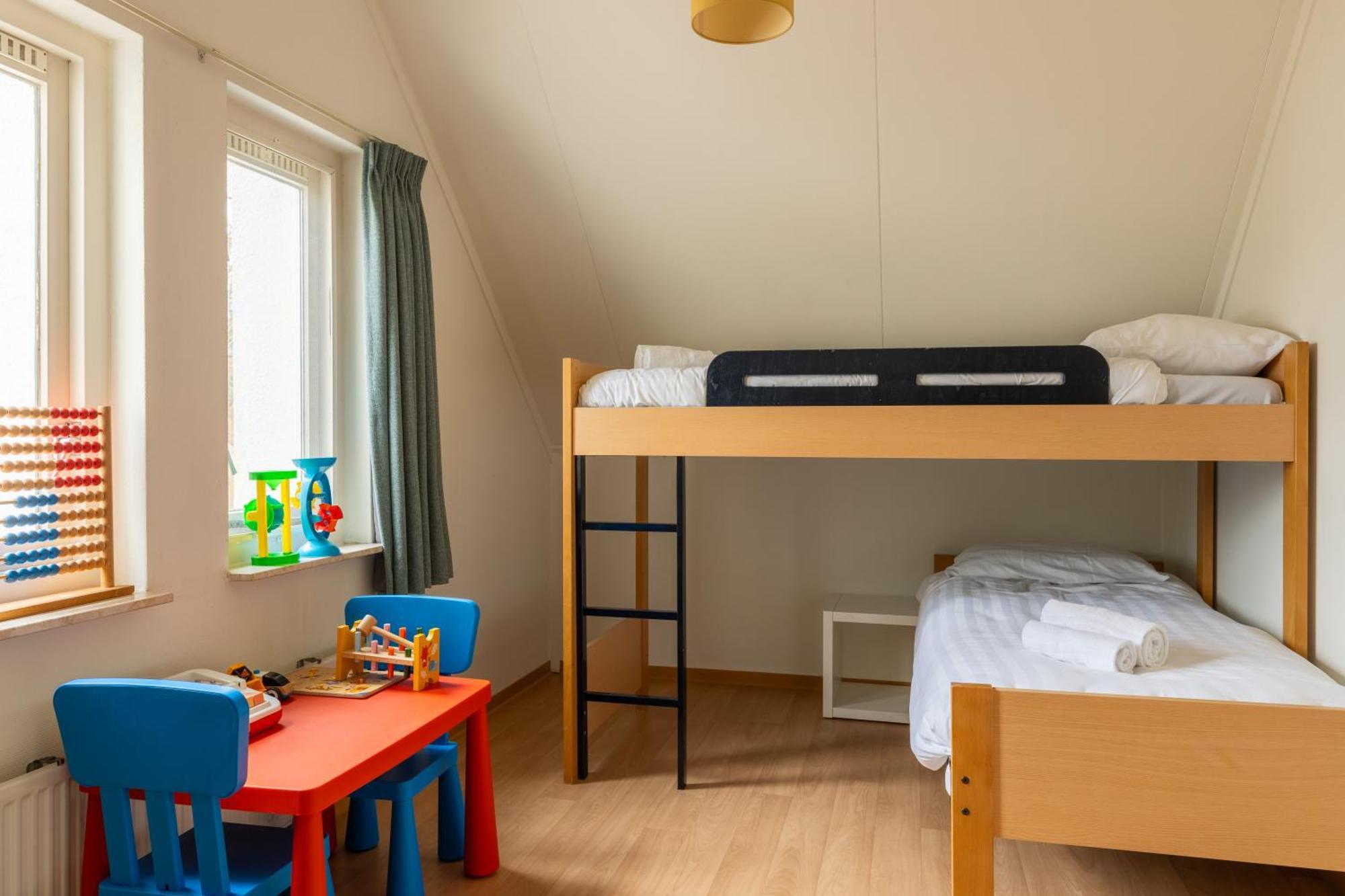 Summio Bungalowpark Het Drentse Wold Hoogersmilde Kamer foto