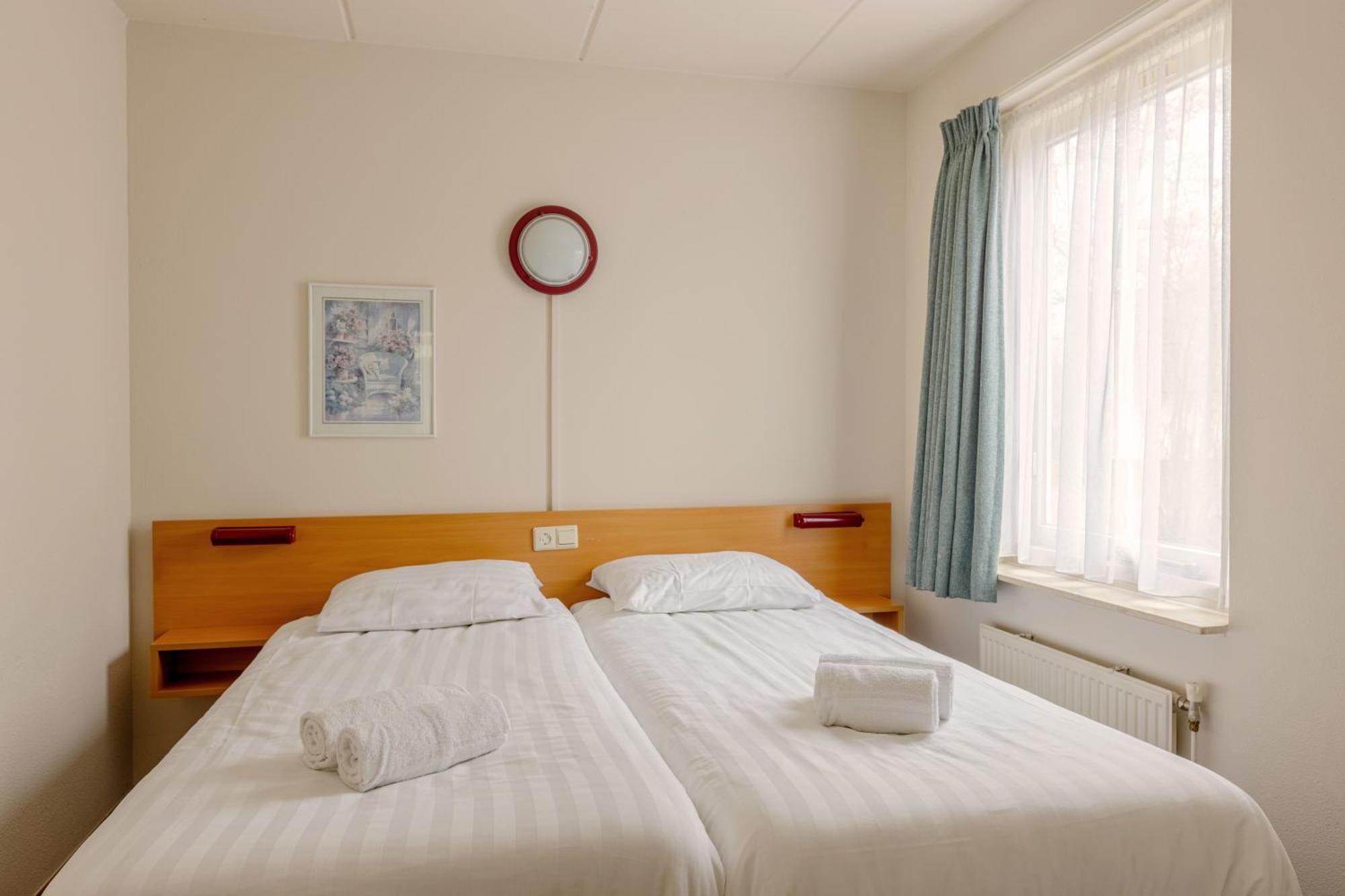 Summio Bungalowpark Het Drentse Wold Hoogersmilde Kamer foto