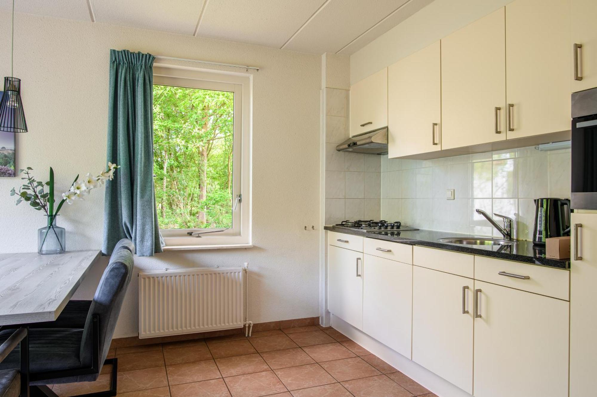 Summio Bungalowpark Het Drentse Wold Hoogersmilde Kamer foto
